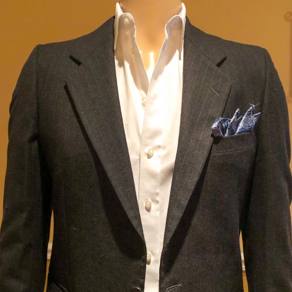 Yves Saint Laurent Slim Fit Pinstripe Blazer 38R